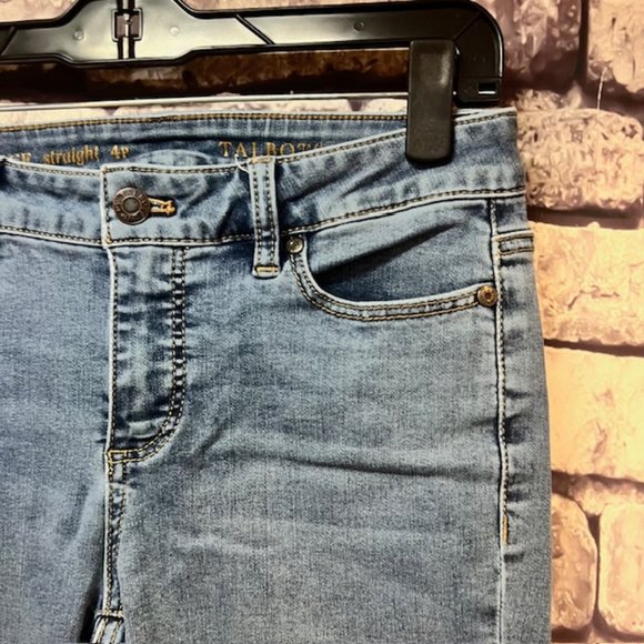 Talbots Heritage Style Blue Jeans Size 4P - Picture 3 of 9